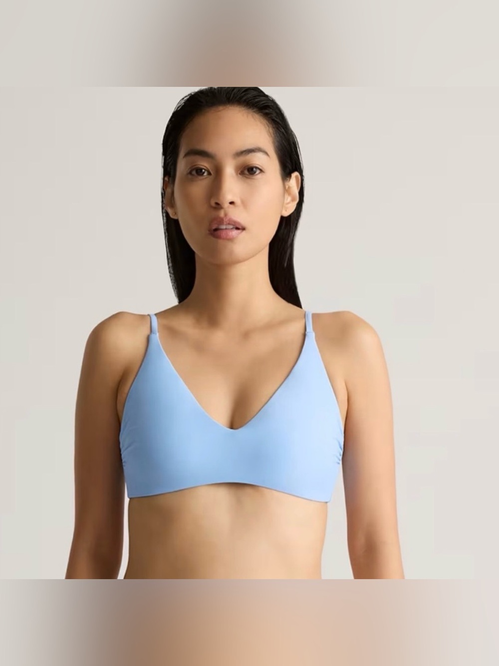 NWT QUINCE Italian V-Neck Bikini Top, Medium, Clear Blue Sky